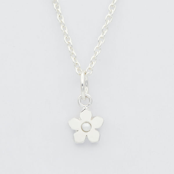 pearl flower necklace