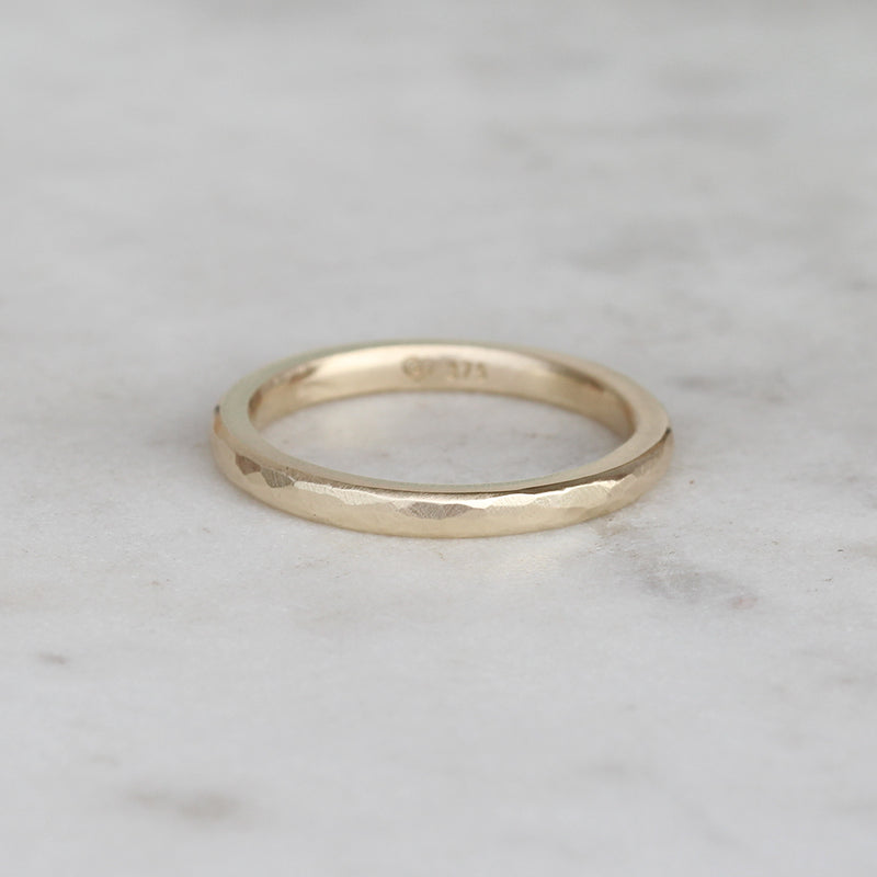 gold hammered wedding ring