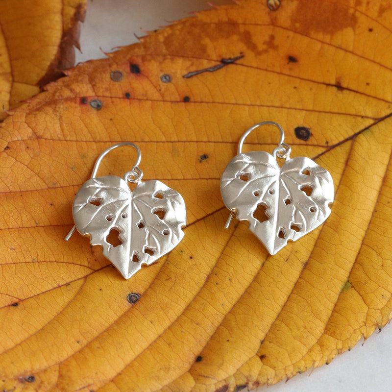 kawakawa leaf earrings sterling silver. NZ native plants