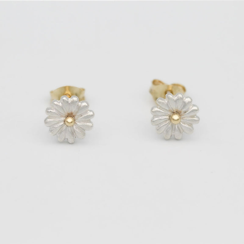 daisy earrings in gold and silver