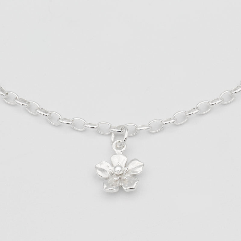 flower bracelet (forget me not)