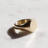 plain signet ring in gold